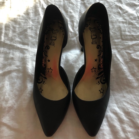 Heels - Picture 2 of 6